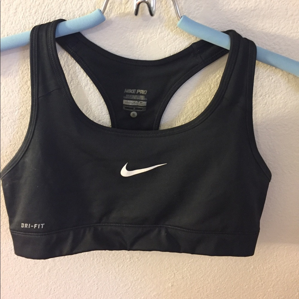 Nike Pro sports bra